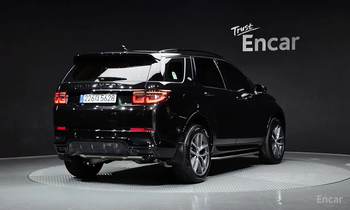 Фото 2 - Land Rover Discovery Sport