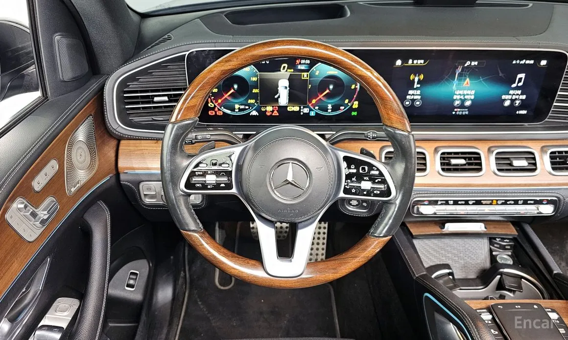 Фото 13 - Mercedes-Benz GLS-Class