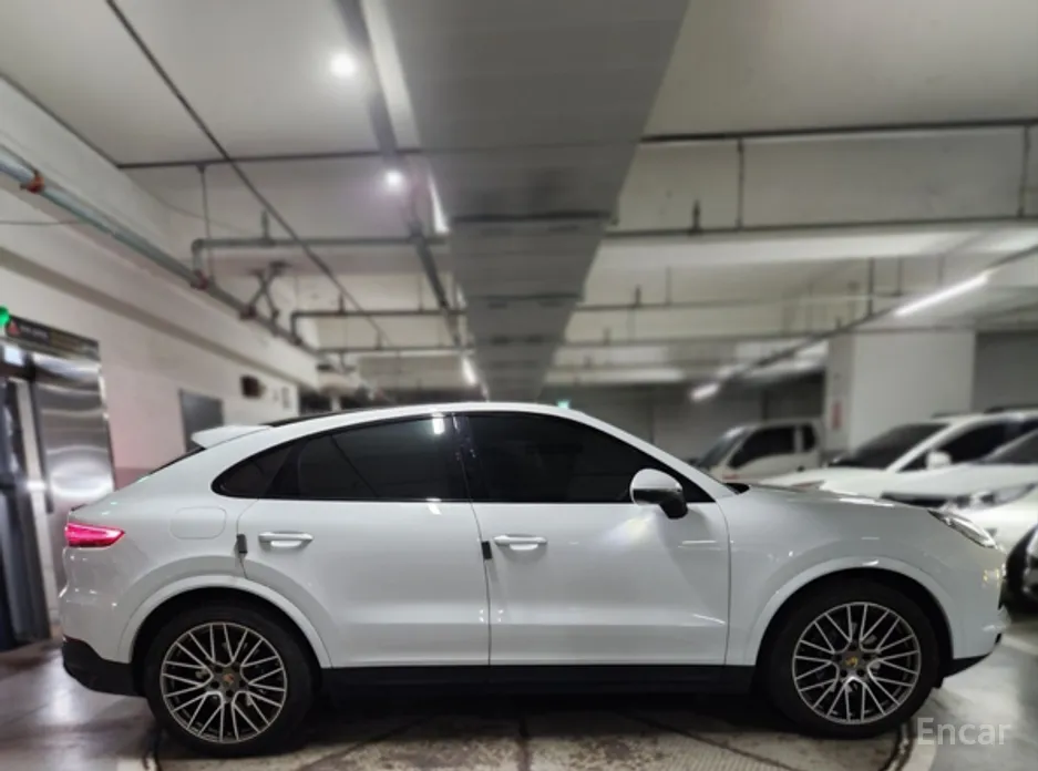 Фото 4 - Porsche Cayenne