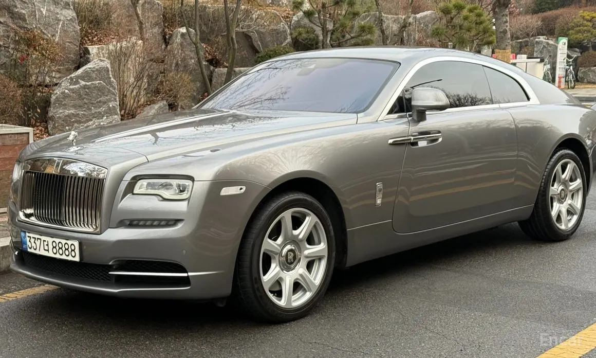 Фото 1 - Rolls-Royce Wraith