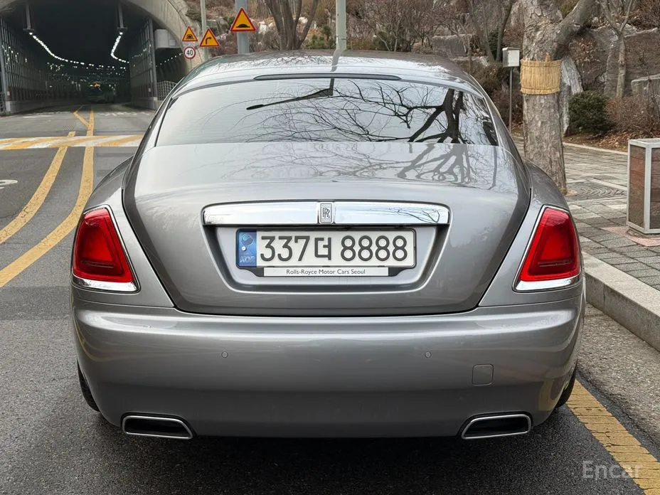 Фото 4 - Rolls-Royce Wraith