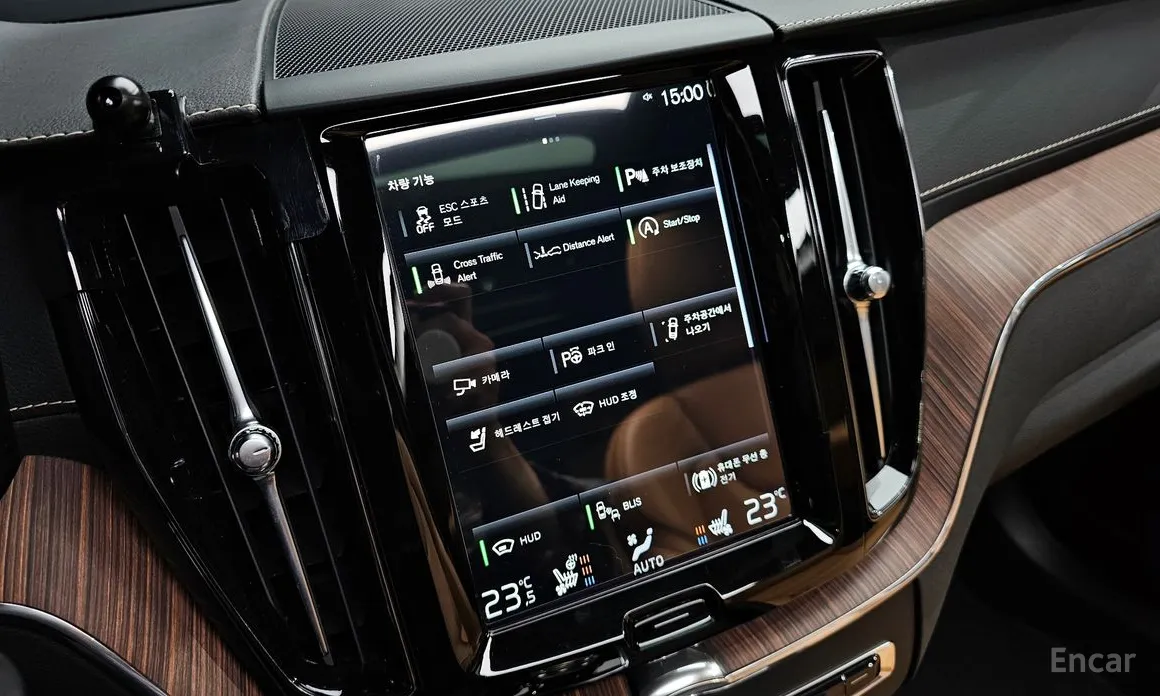 Фото 17 - Volvo XC60