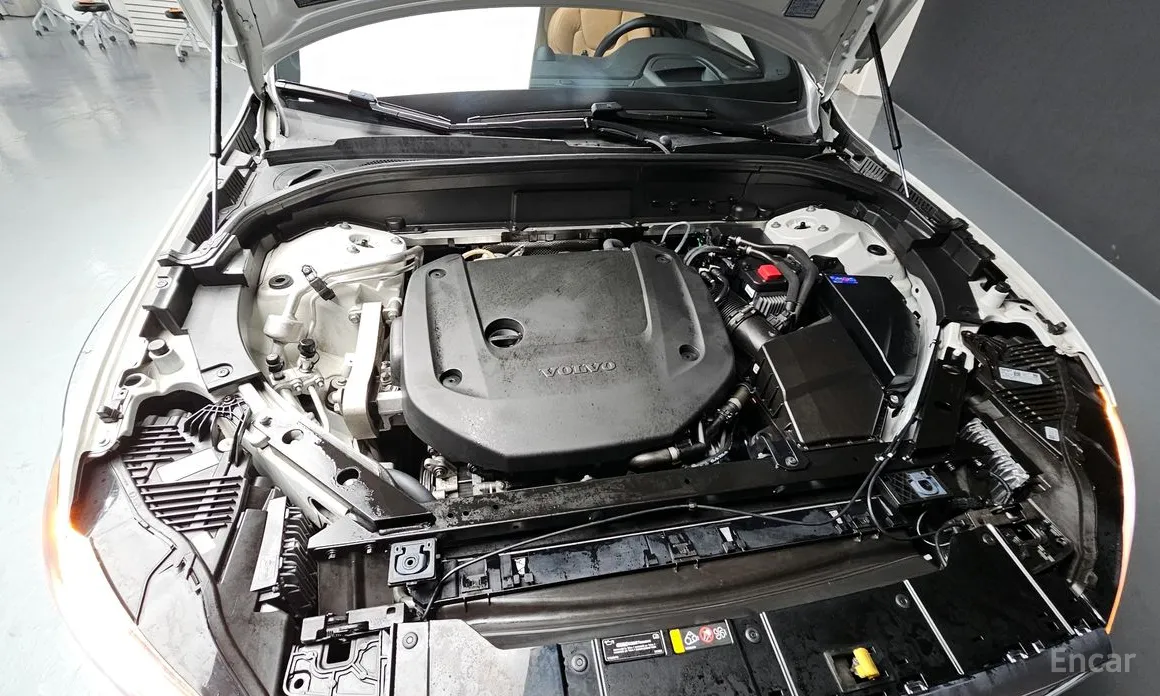 Фото 6 - Volvo XC60