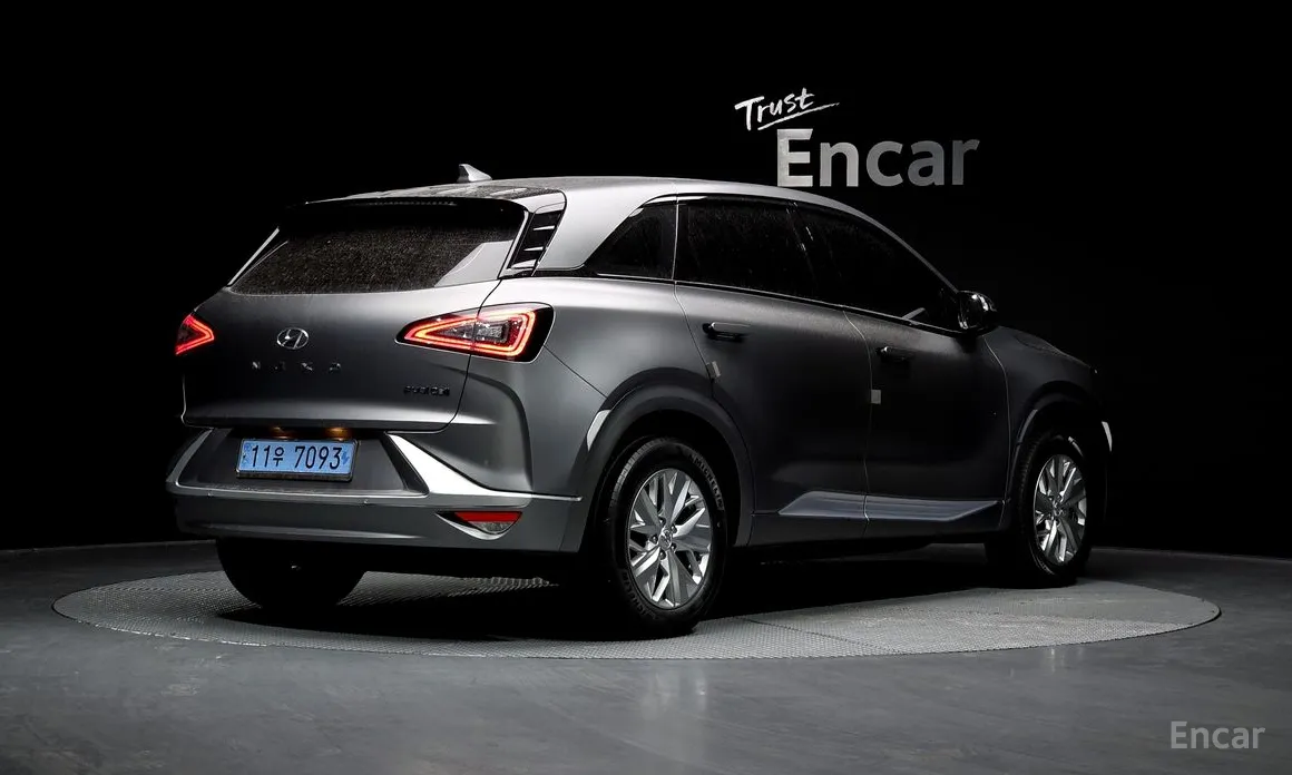 Фото 2 - Hyundai Nexo