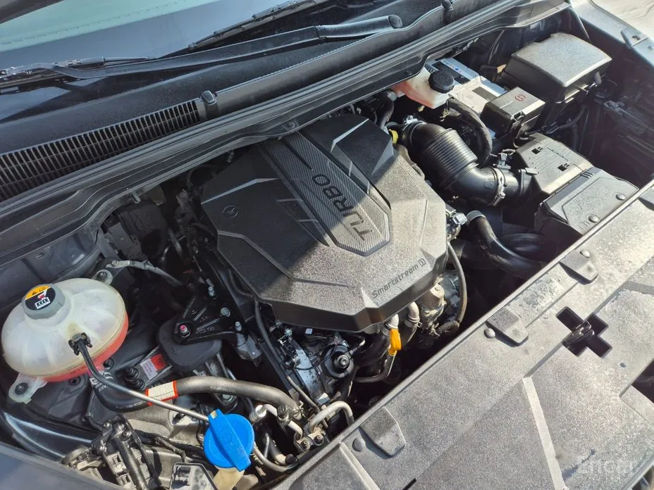 Фото 8 - Kia Carnival