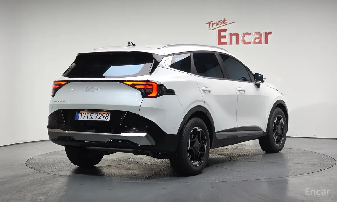 Фото 2 - Kia Sportage