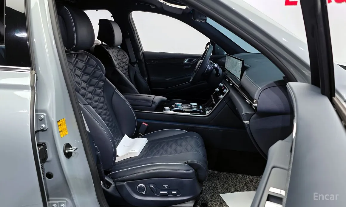 Фото 11 - Genesis GV80