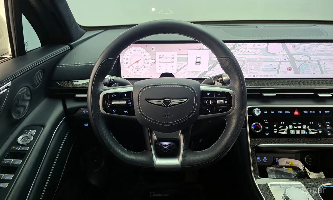 Фото 14 - Genesis GV80