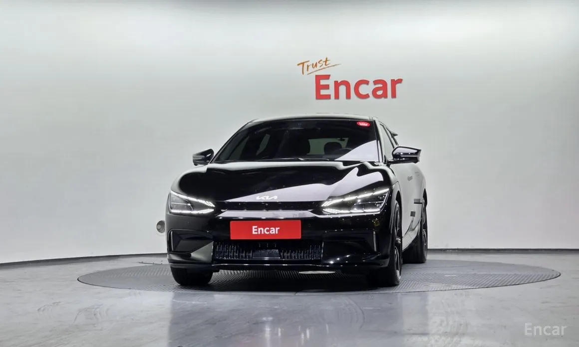 Фото 3 - Kia EV6