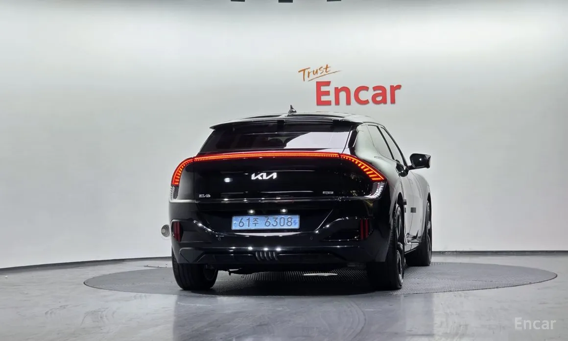 Фото 4 - Kia EV6