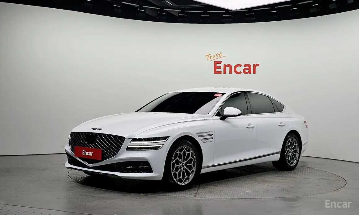 Фото 1 - Genesis G80