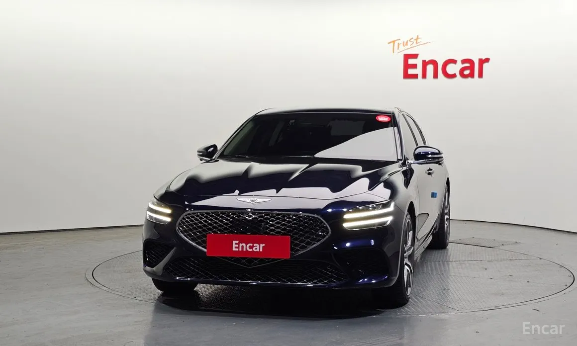 Фото 3 - Genesis G70