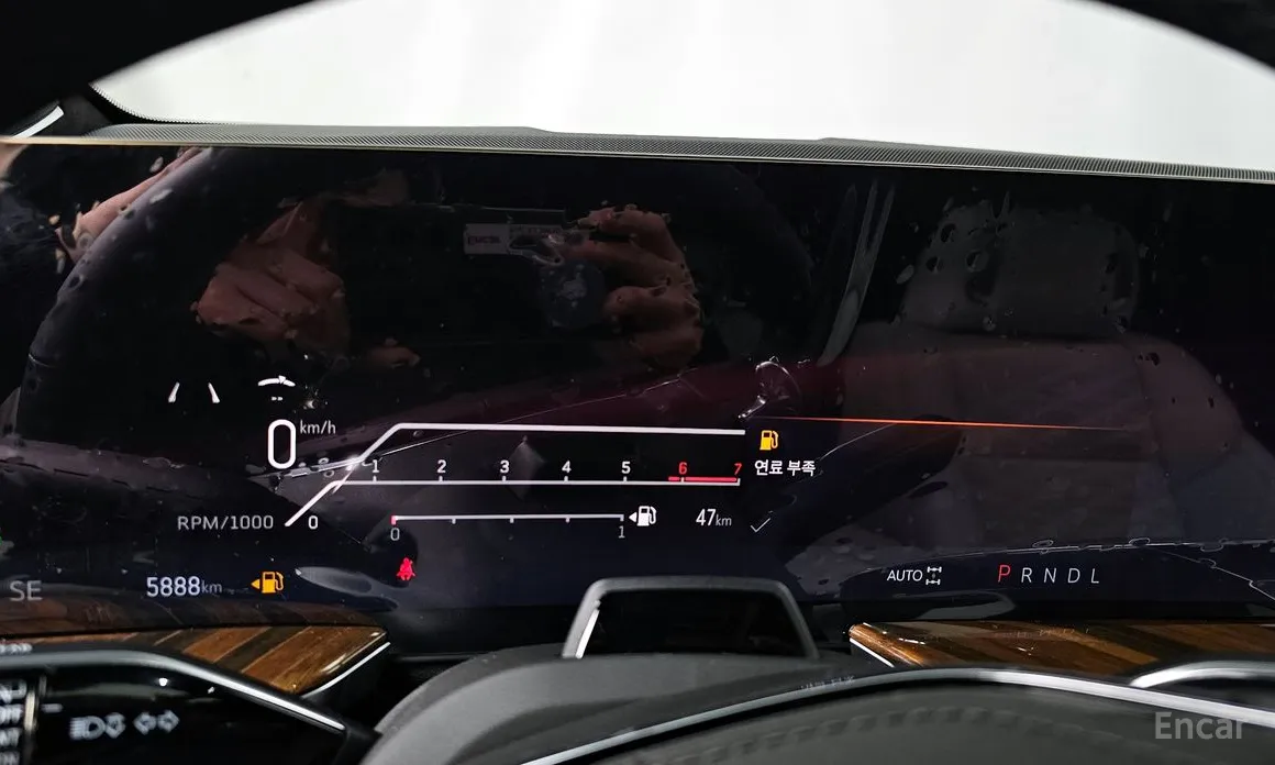 Фото 8 - Cadillac Escalade