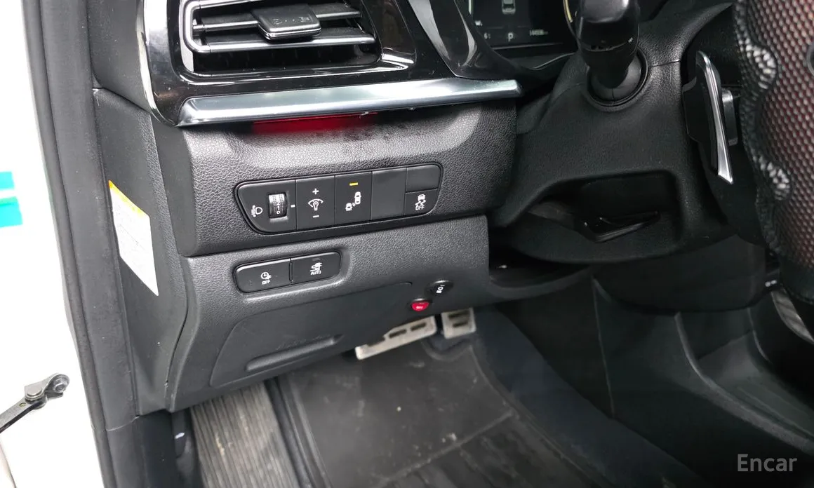 Фото 14 - Kia Niro