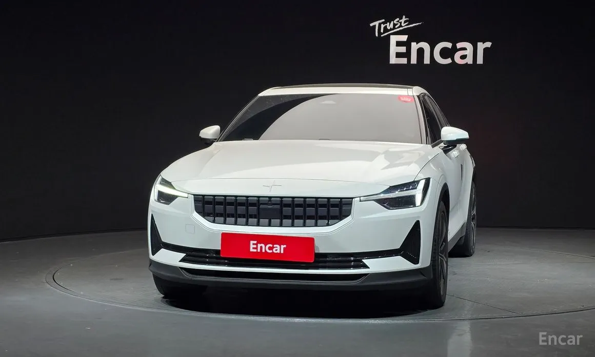 Фото 3 - Polestar 2