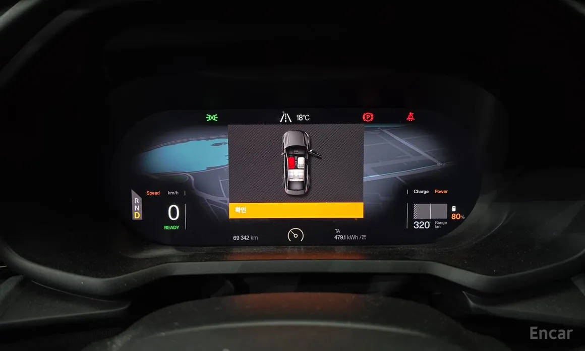 Фото 8 - Polestar 2