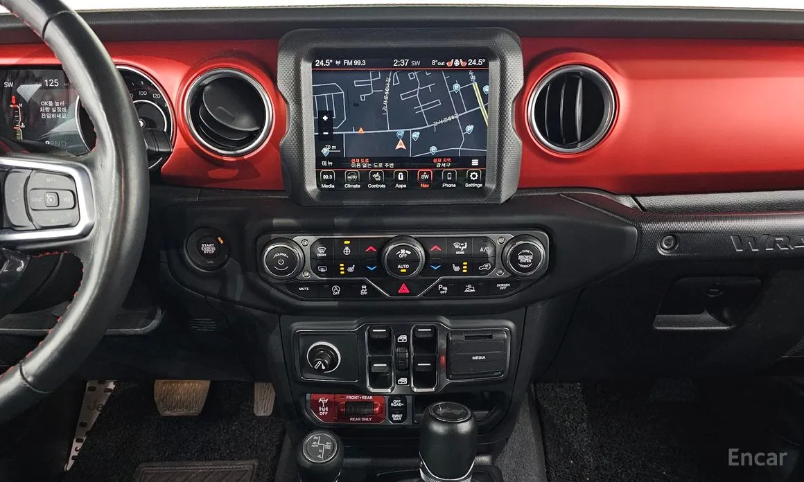 Фото 14 - Jeep Wrangler