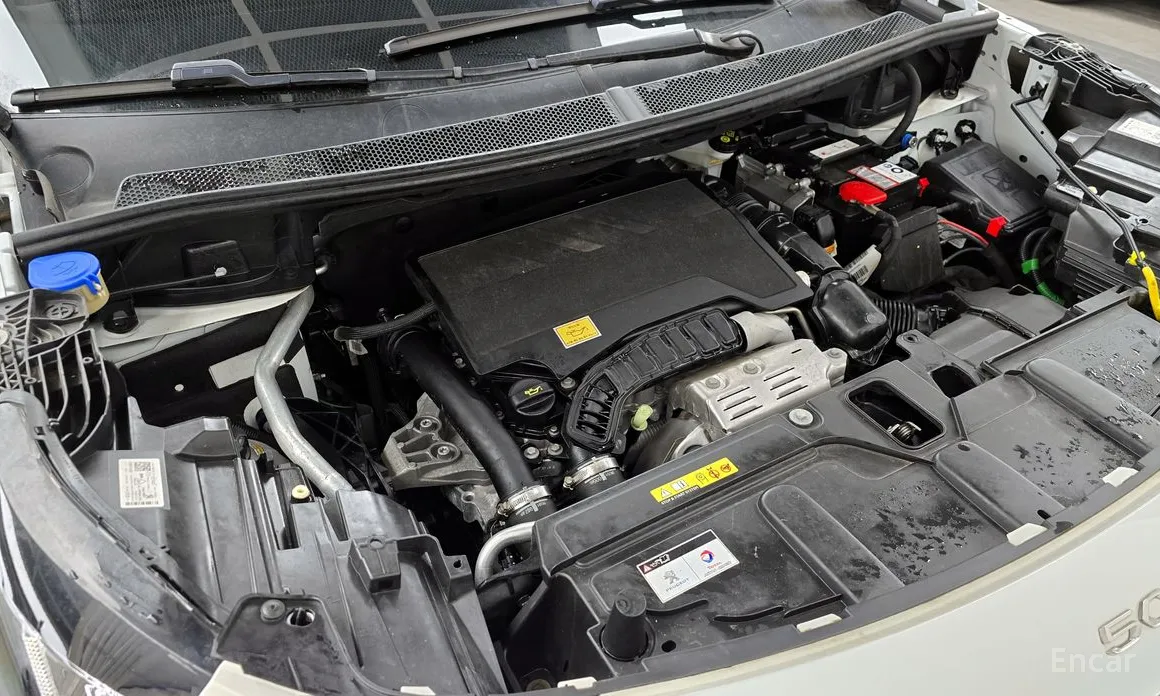 Фото 6 - Peugeot 5008