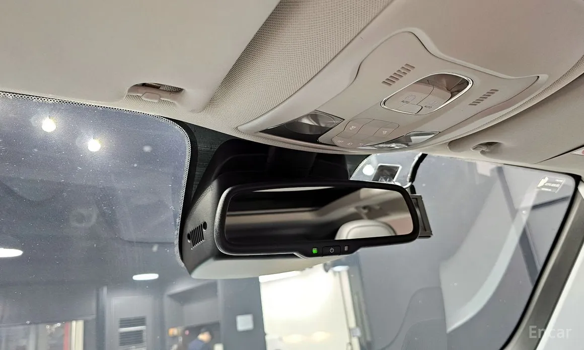 Фото 18 - Jeep Renegade