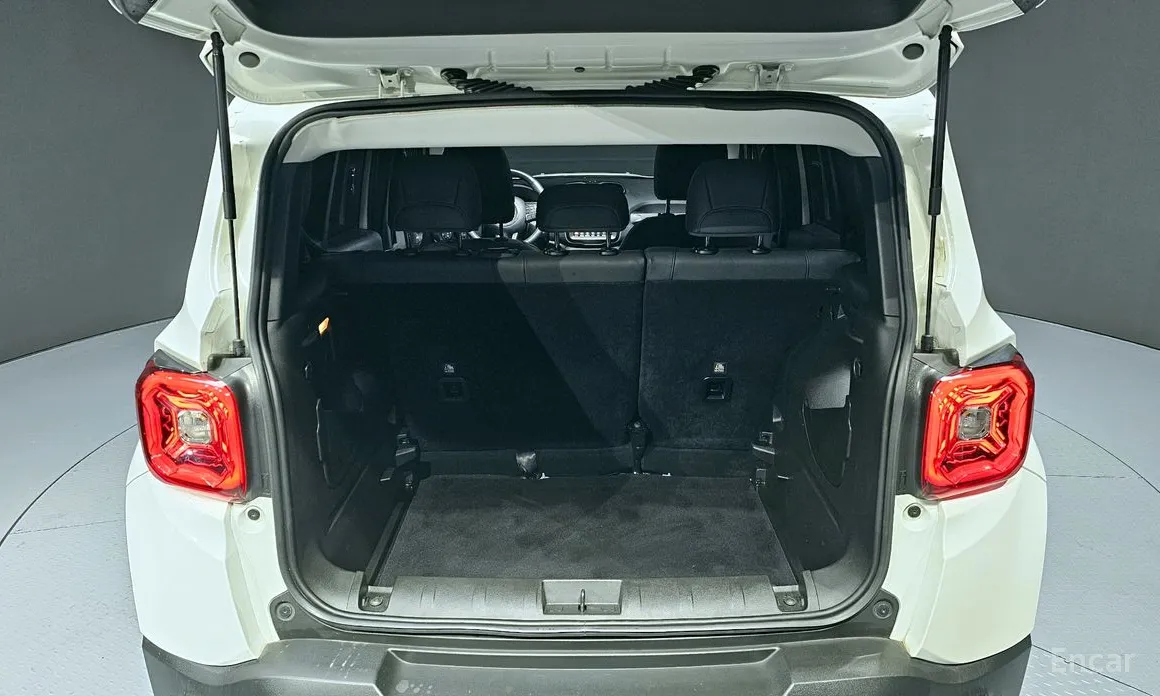 Фото 20 - Jeep Renegade