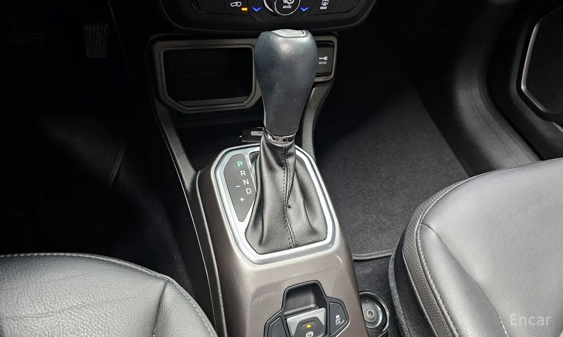 Фото 9 - Jeep Renegade