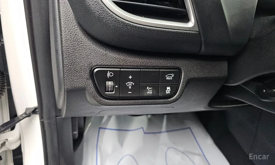 Фото 13 - Kia Seltos