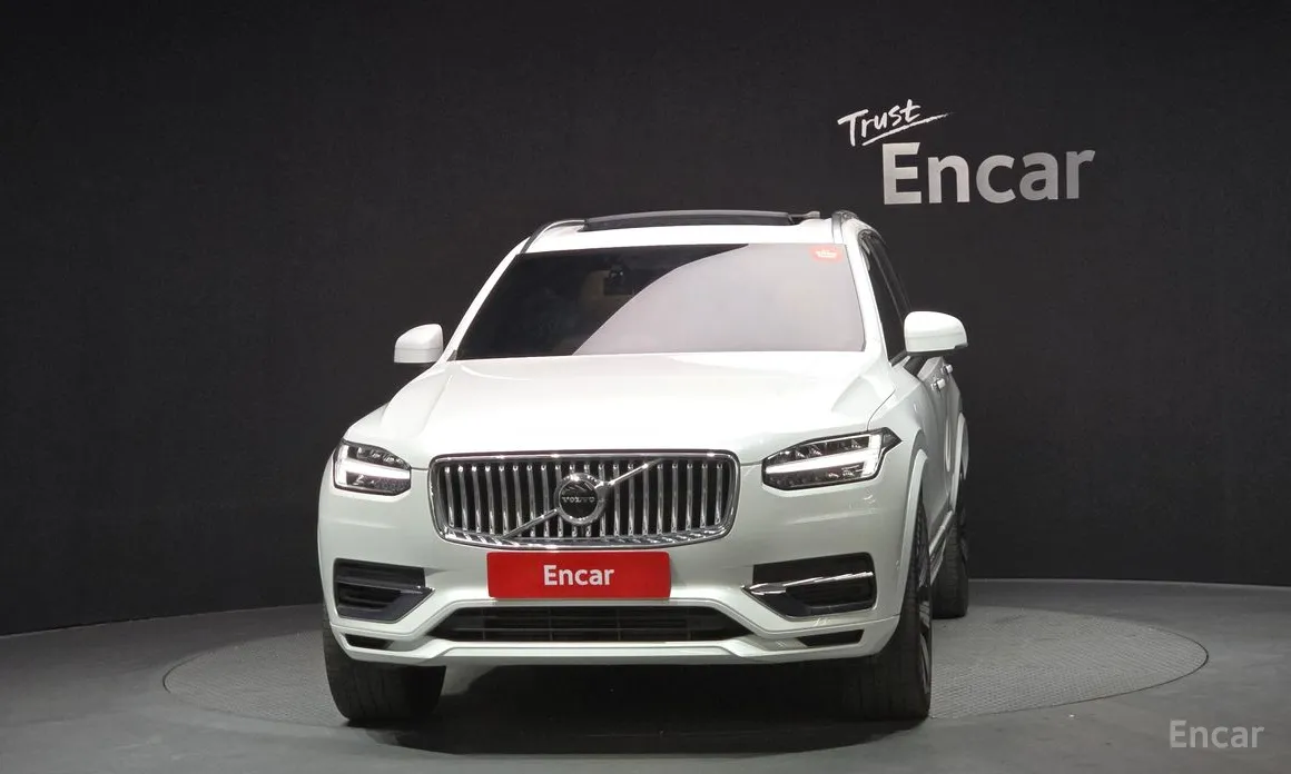 Фото 3 - Volvo XC90