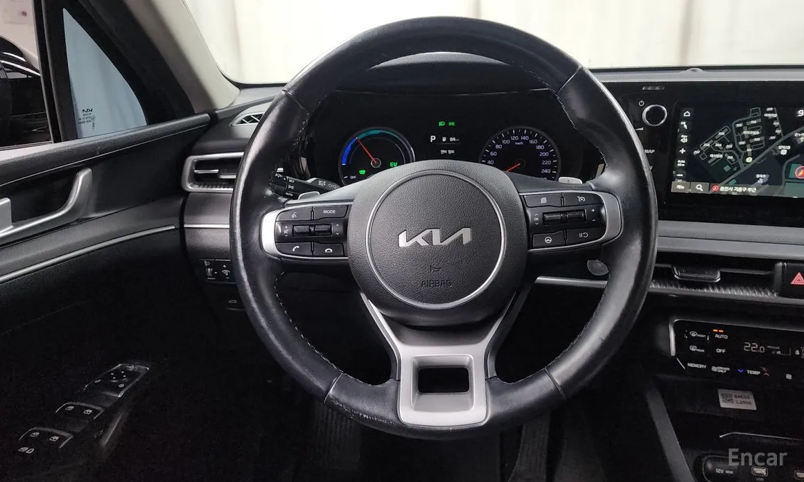 Фото 13 - Kia K5