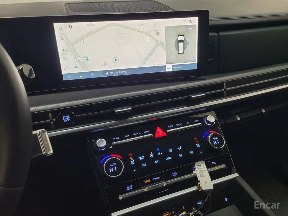 Фото 20 - Hyundai Santa Fe