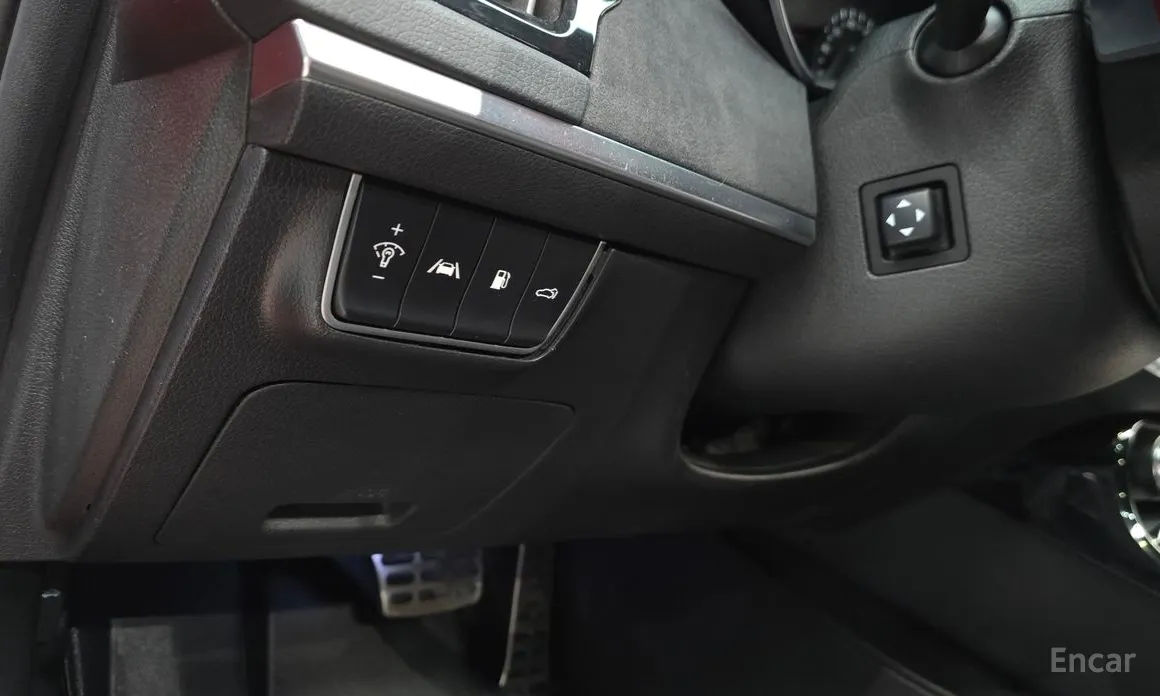 Фото 14 - Kia Stinger