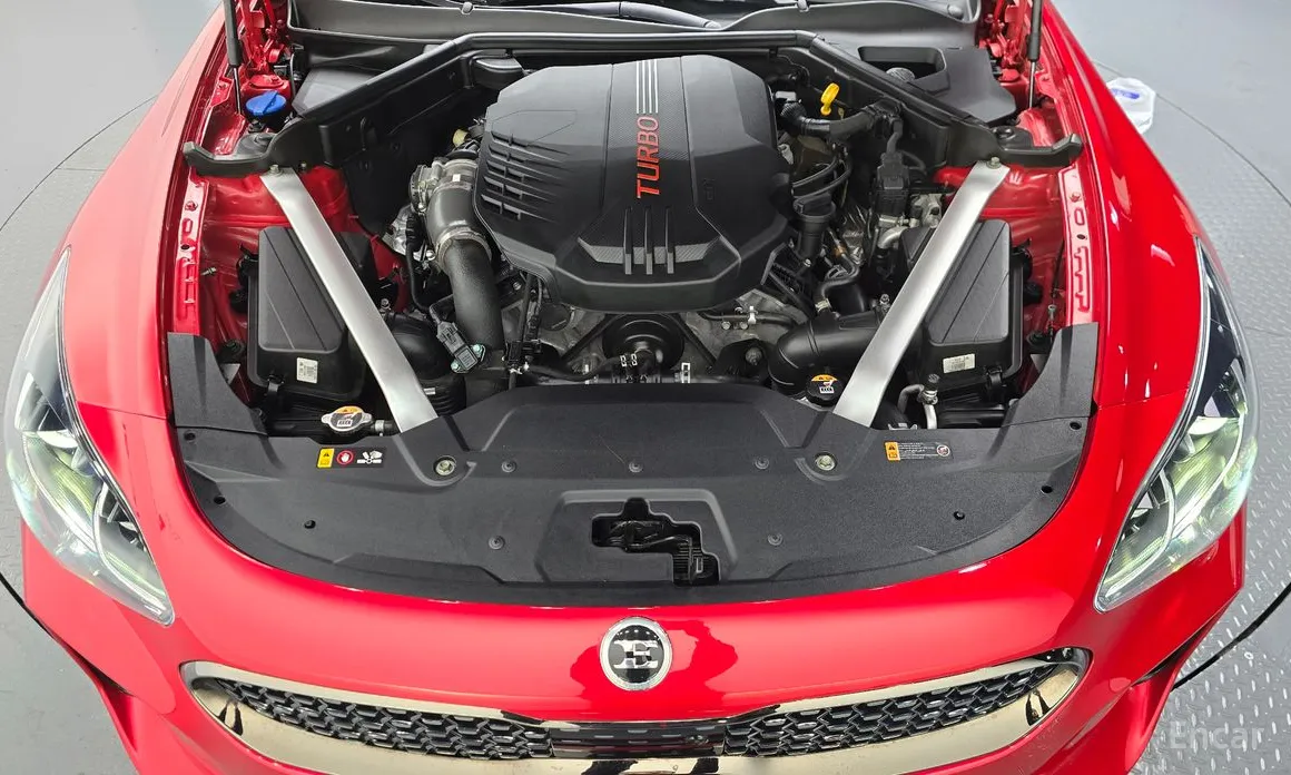 Фото 6 - Kia Stinger