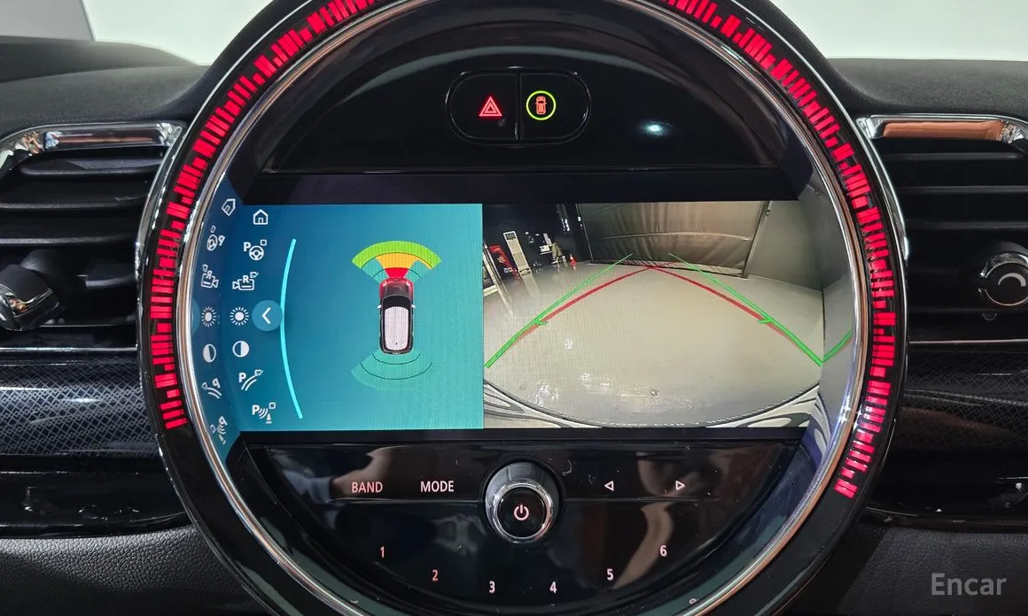 Фото 15 - Mini Clubman