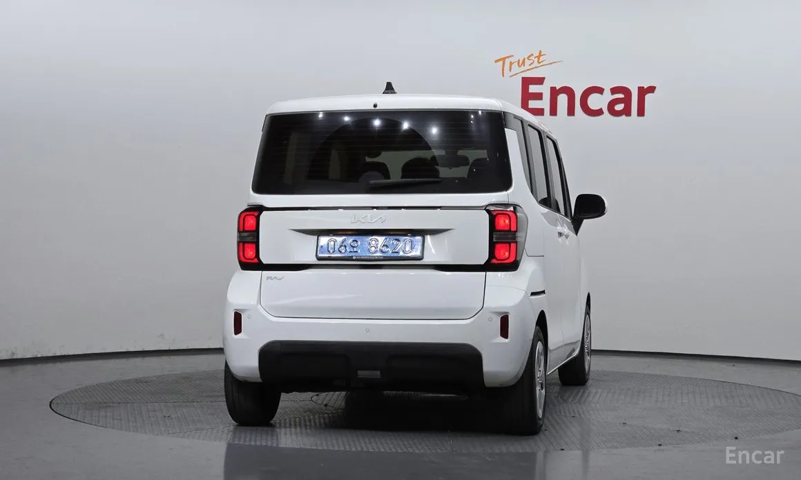 Фото 4 - Kia Ray