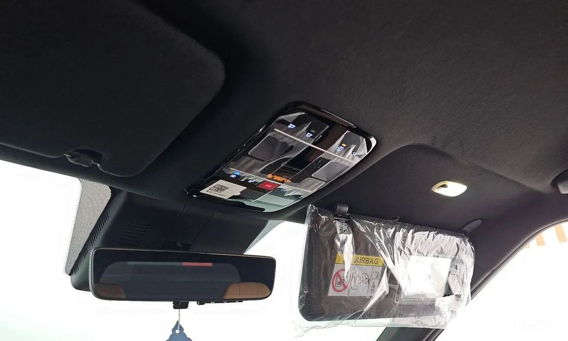 Фото 19 - Hyundai Santa Fe