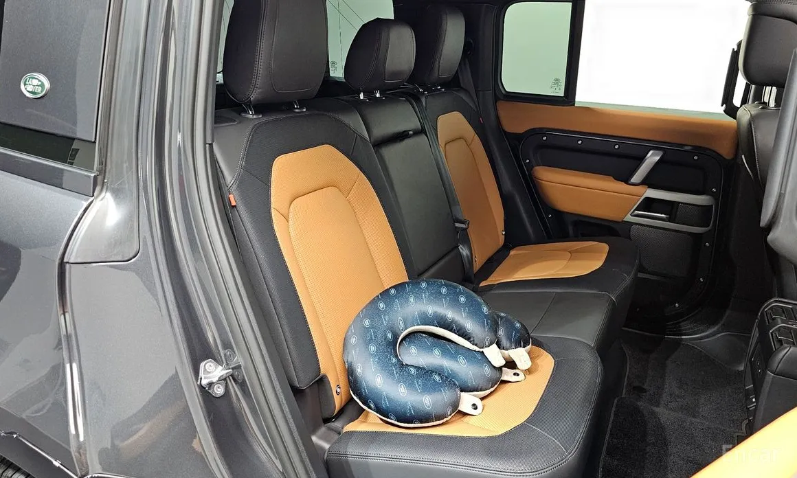 Фото 13 - Land Rover Defender