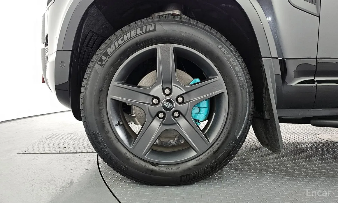 Фото 5 - Land Rover Defender