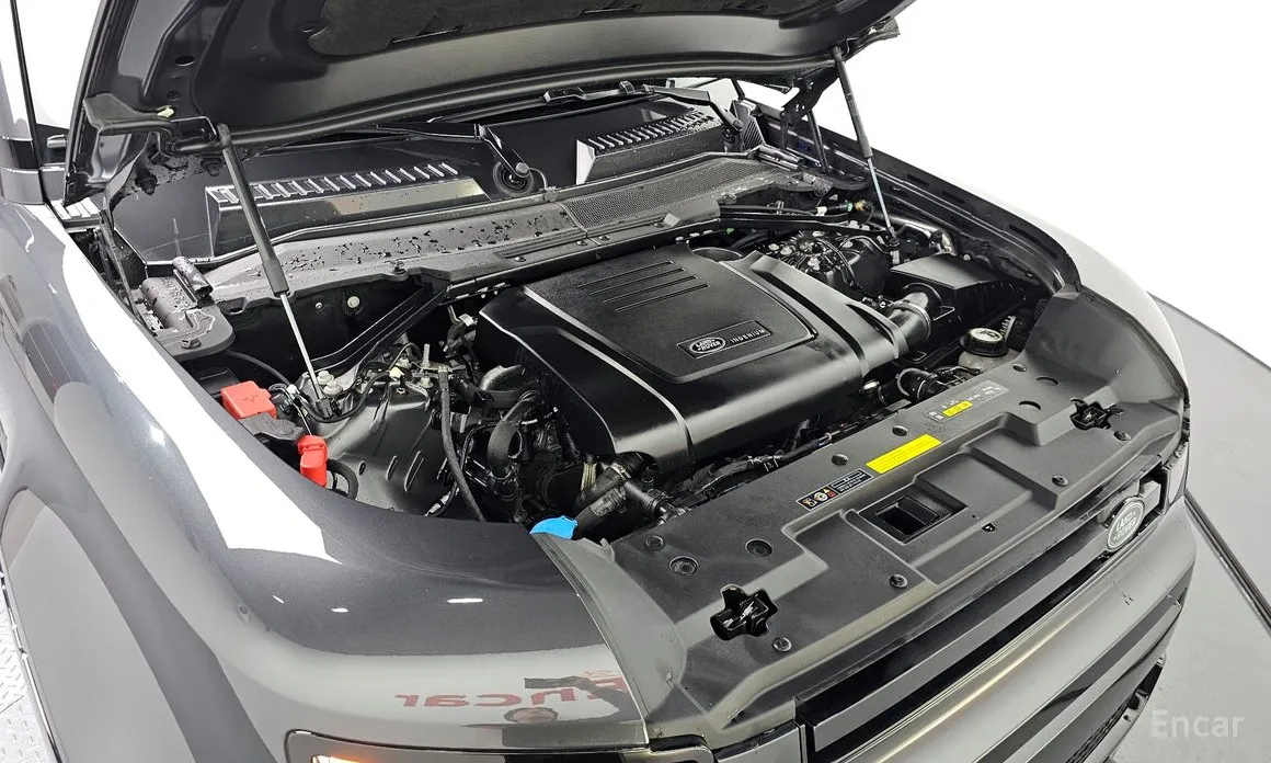 Фото 6 - Land Rover Defender