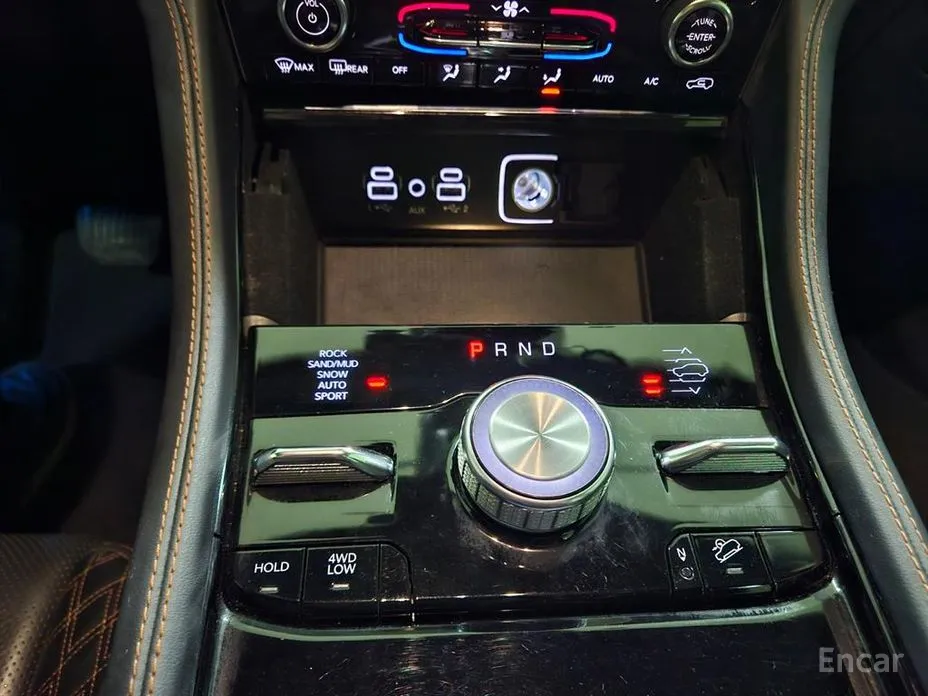 Фото 11 - Jeep Cherokee