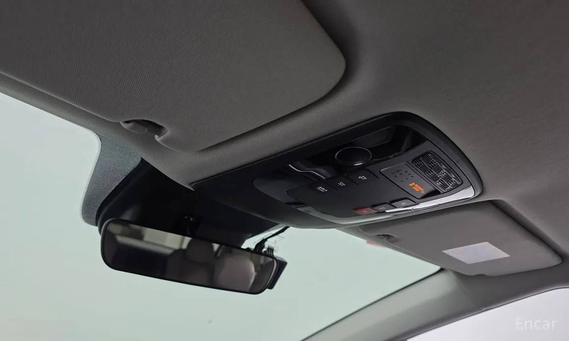 Фото 18 - Kia Carnival