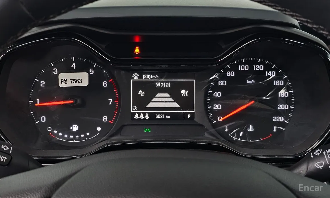 Фото 8 - Chevrolet Trax