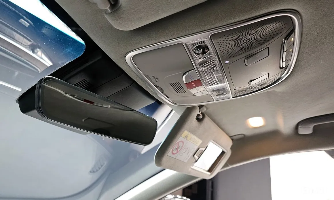 Фото 18 - Kia K9