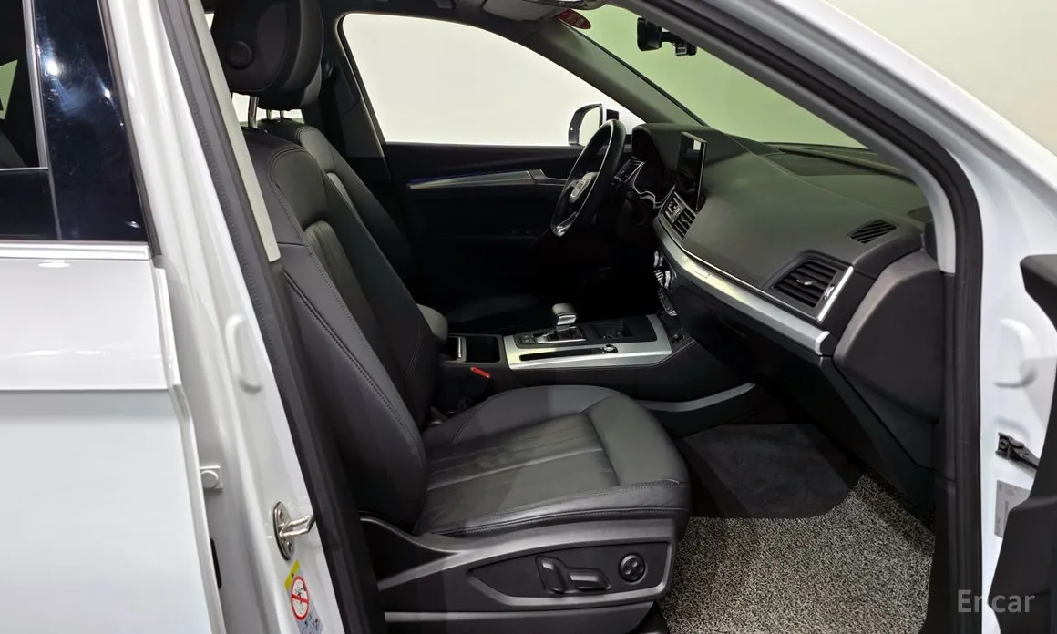 Фото 11 - Audi Q5