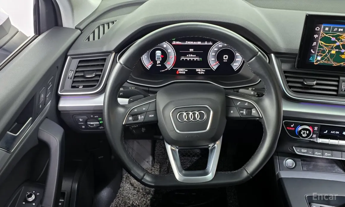 Фото 13 - Audi Q5