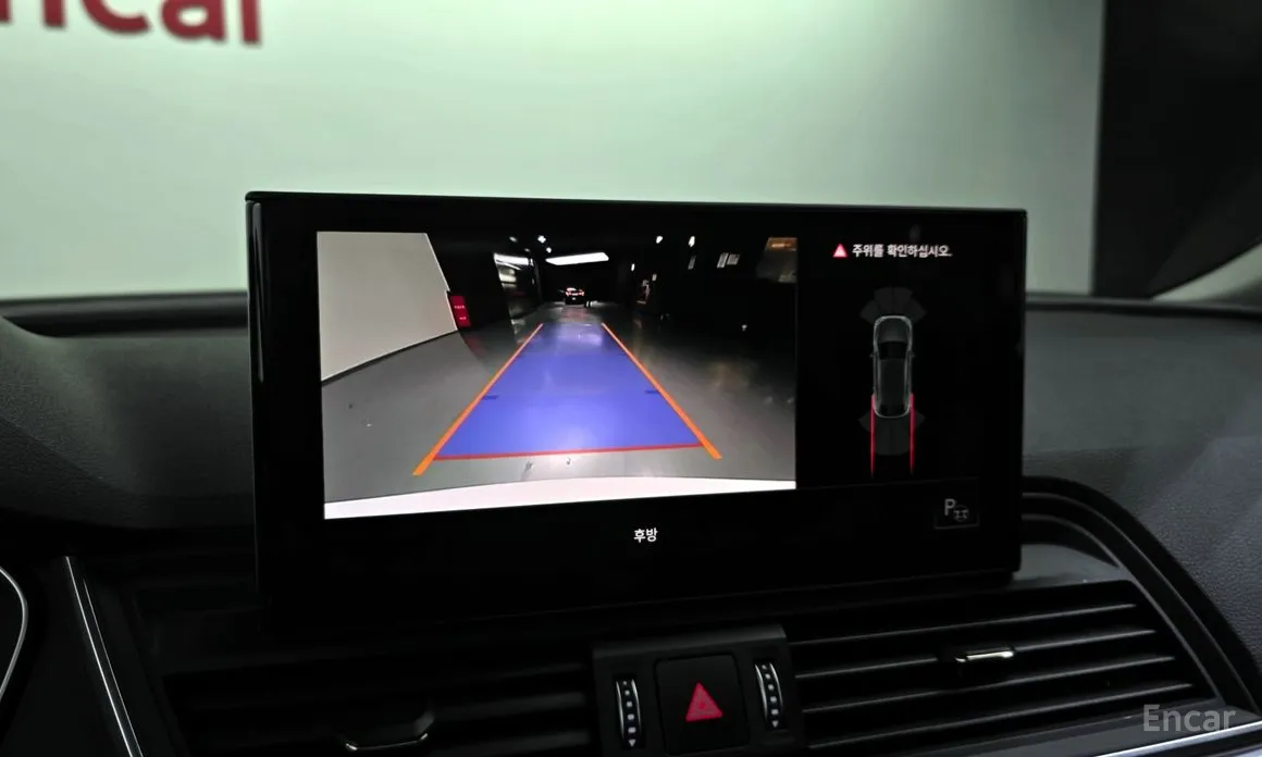 Фото 15 - Audi Q5