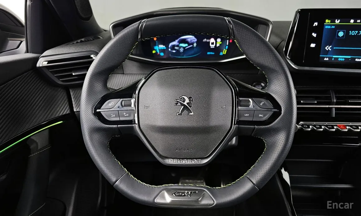 Фото 13 - Peugeot 2008