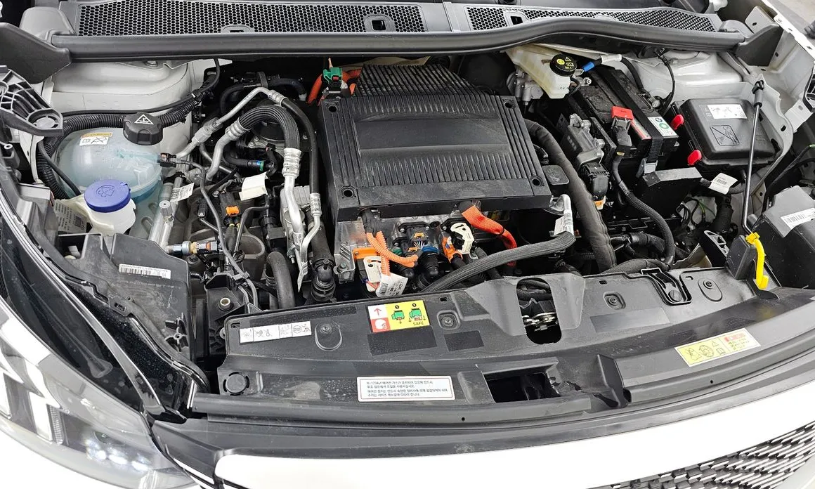 Фото 6 - Peugeot 2008