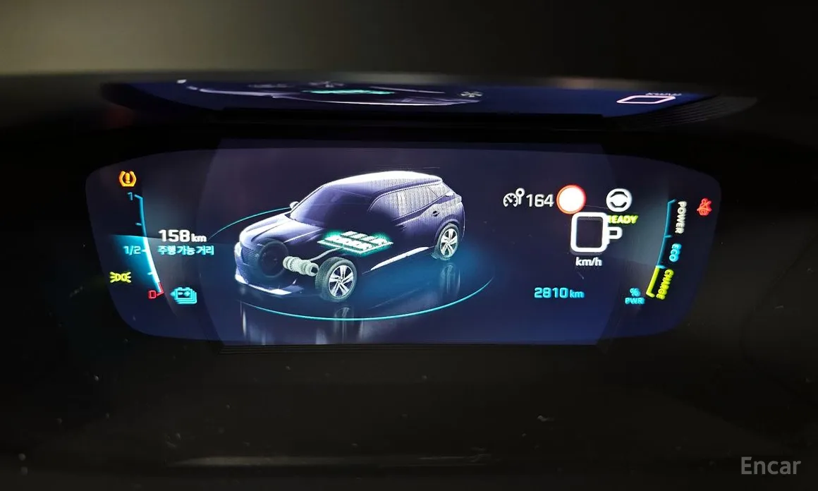 Фото 8 - Peugeot 2008