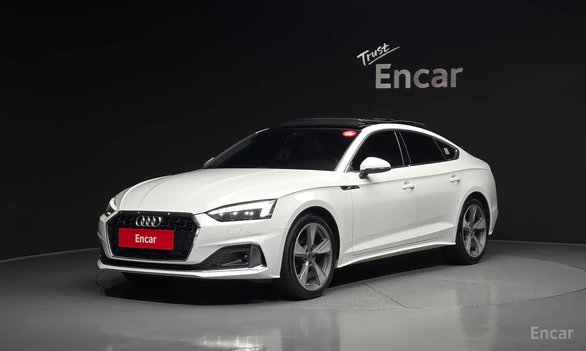 Фото 1 - Audi A5