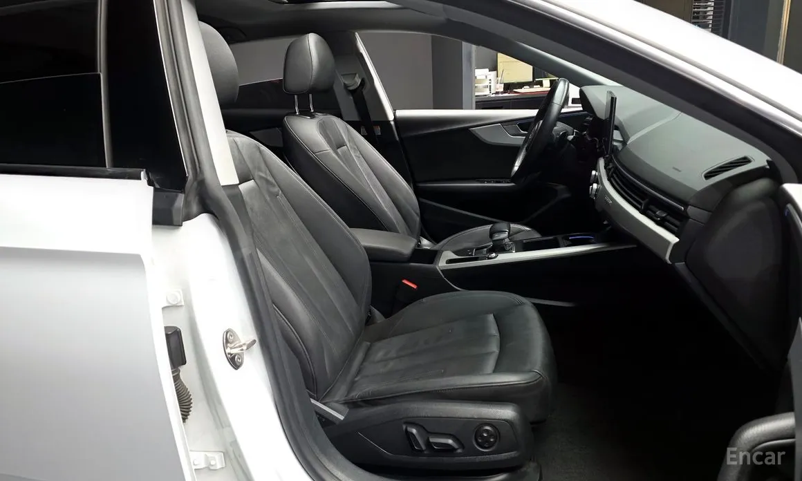 Фото 11 - Audi A5