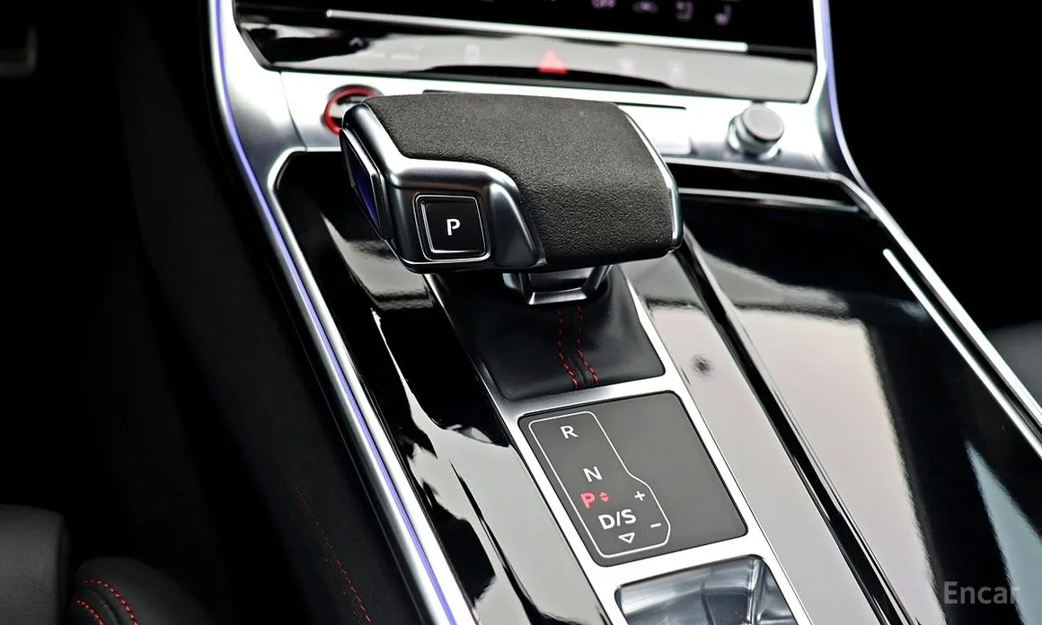 Фото 9 - Audi RS 7